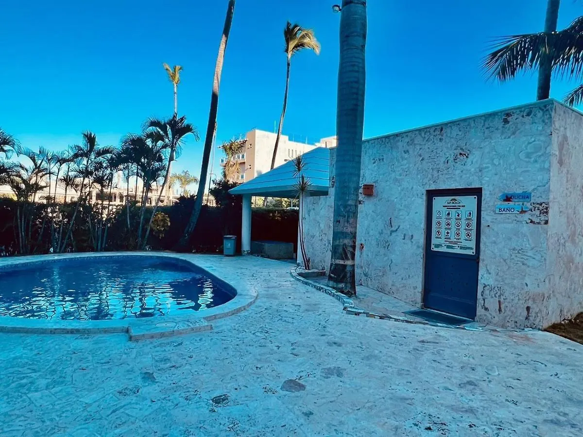 Private Pool View 2Bdr In Los Corales 푼타 카나